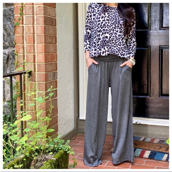 Charcoal Wide leg Fold Waist Pants With pockets - Picture 6 of 7